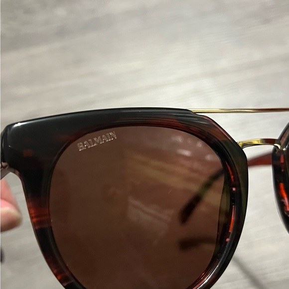 Balmain Sunglasses - Picture 8 of 10